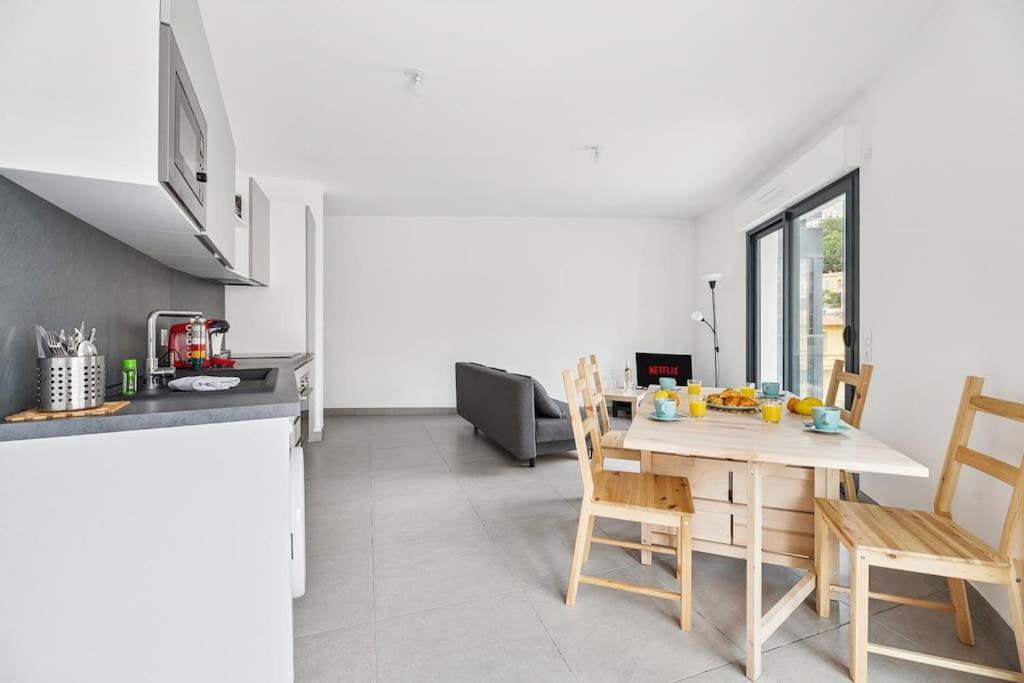 Apartment Le Cap Riviera - Centre- Parking Prive - Climatisation *